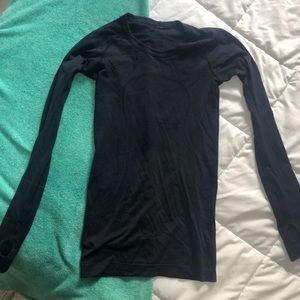 LULULEMON long sleeve top